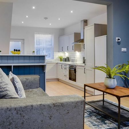 Birkenhead - 2 Bedroom House 외부 사진