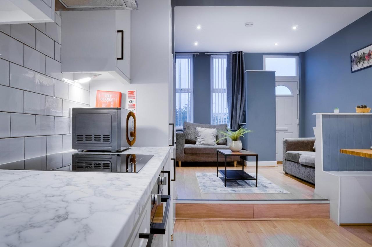 Birkenhead - 2 Bedroom House 외부 사진