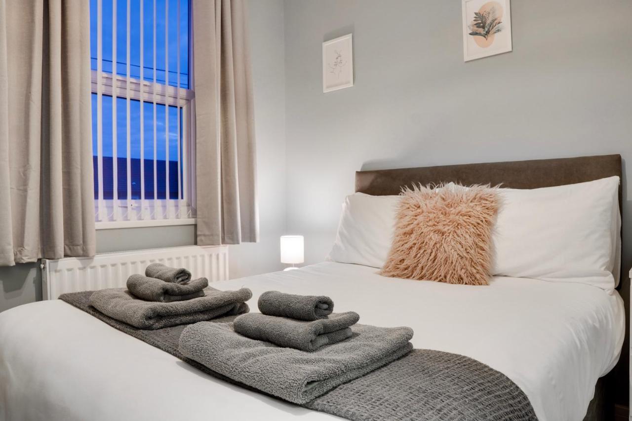 Birkenhead - 2 Bedroom House 외부 사진